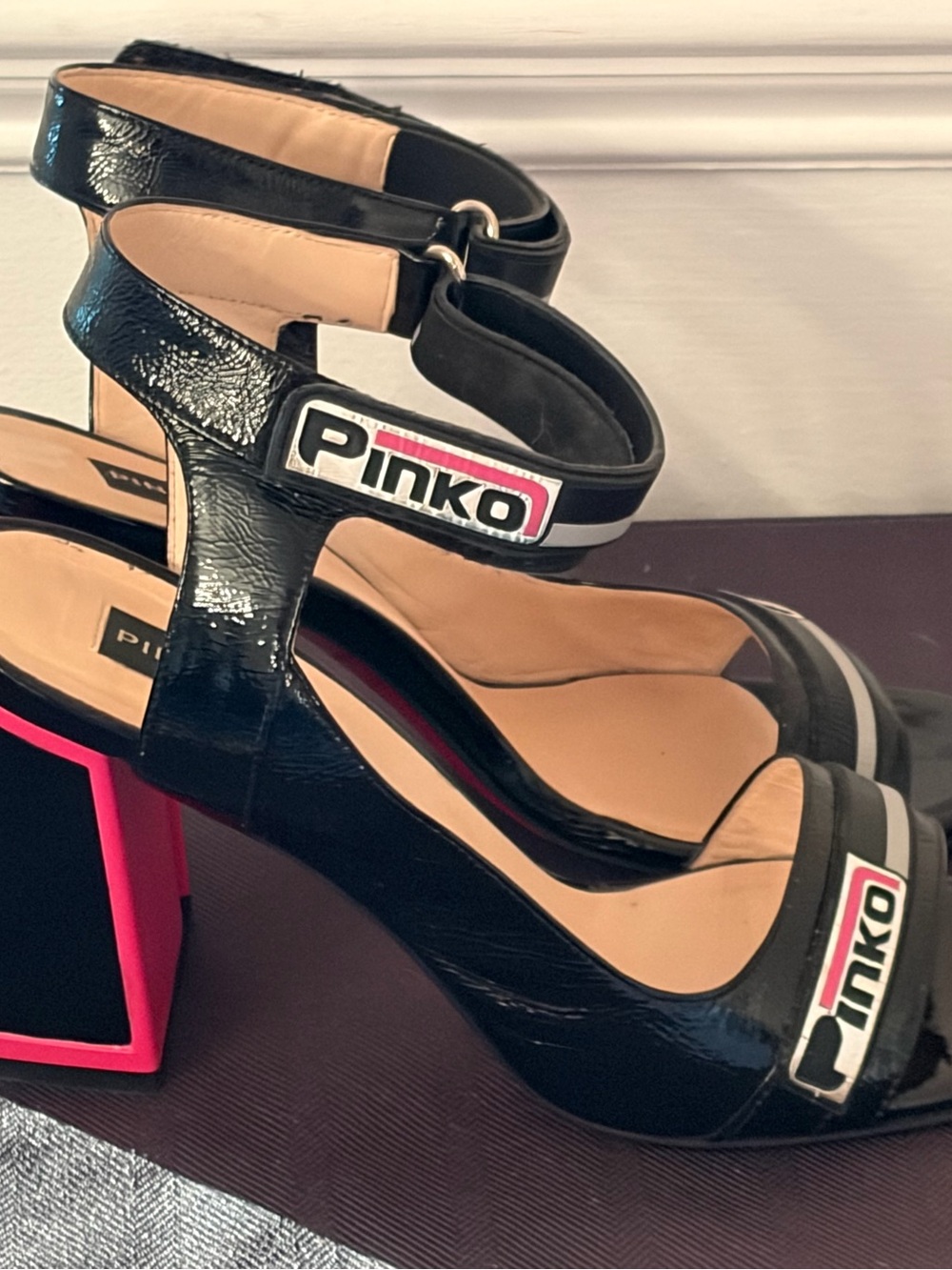 PINKO RAME Patent Leather Block High Heels In Fuchsia And Black Womens EU 39 - Picture 11 of 15
